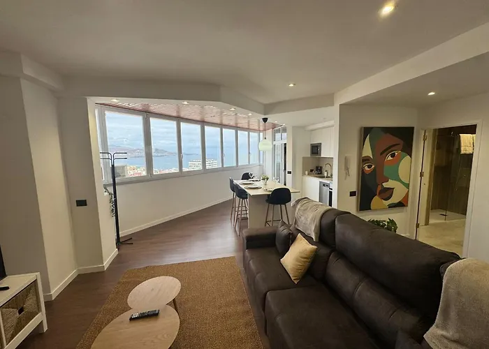 Con Vistas Al Mar Piso 16 Y A 5 Min De La Playa De Canteras Casa Carmela Daire *