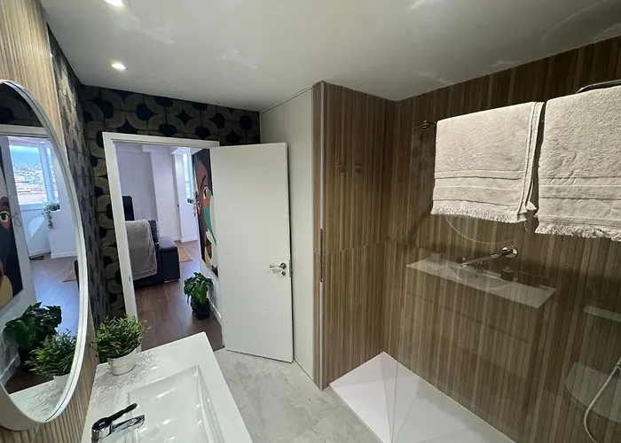 Con Vistas Al Mar Piso 16 Y A 5 Min De La Playa De Canteras Casa Carmela アパート